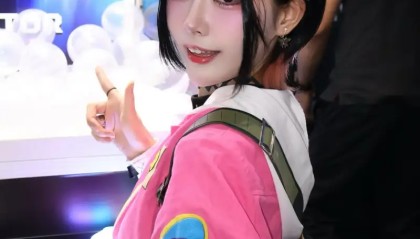 开云体育-暮蝶cos：封了烟说了禁止偷看，你还看呢？