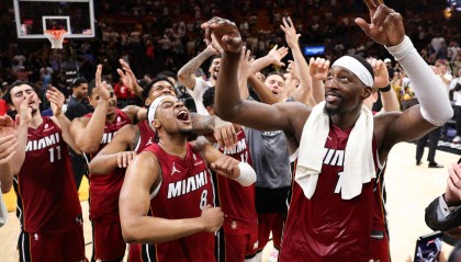 开云平台-热火vs雄鹿前瞻：阿德巴约能否再爆发？低迷雄鹿难抗衡热火