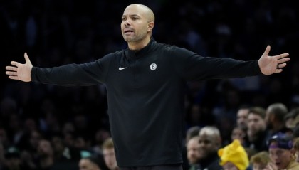 篮网主帅：绿军是高水平竞争的球队 比赛水准很高执教也很棒