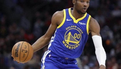 开云-连续7场比赛轰下20+ 库明加能否成为勇士救心丸？