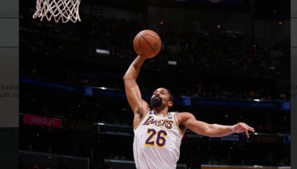 湖人生涯最佳一战！丁威迪攻防一体 佩总155万捡漏