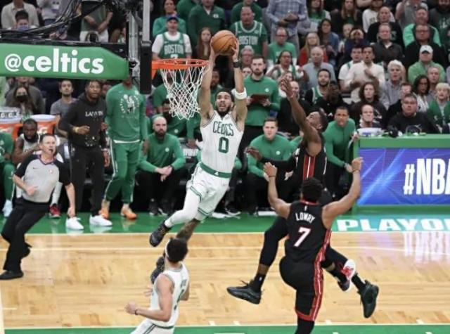 1653409914548067186.jpg 凯尔特人 .jpg